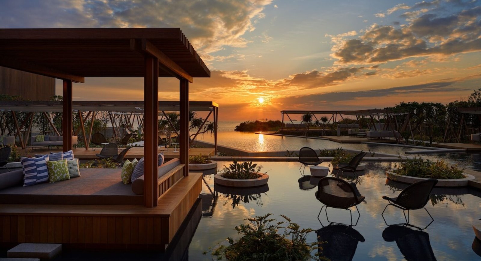 HOSHINOYA Okinawa, the pool
