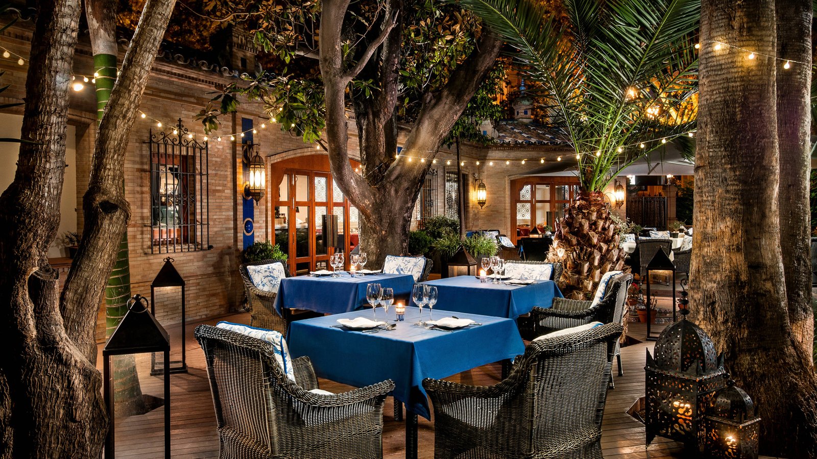 Hotel Alfonso XIII, a Luxury Collection Hotel, Seville, eat & drink