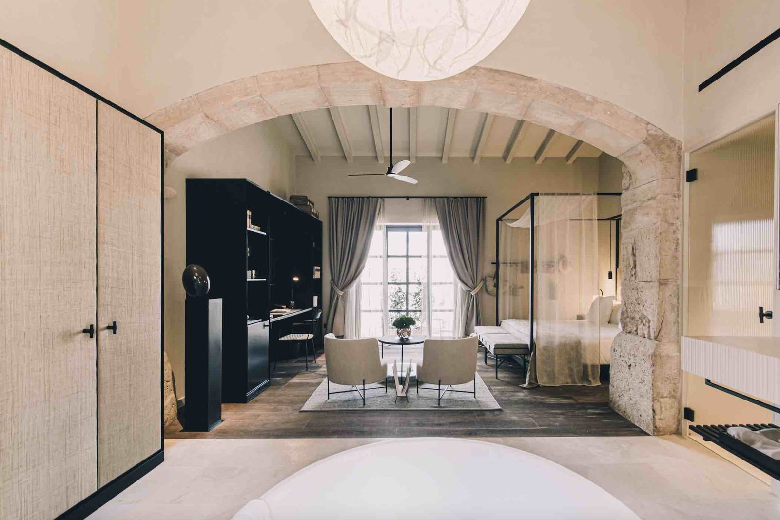 Can Ferrereta, rooms