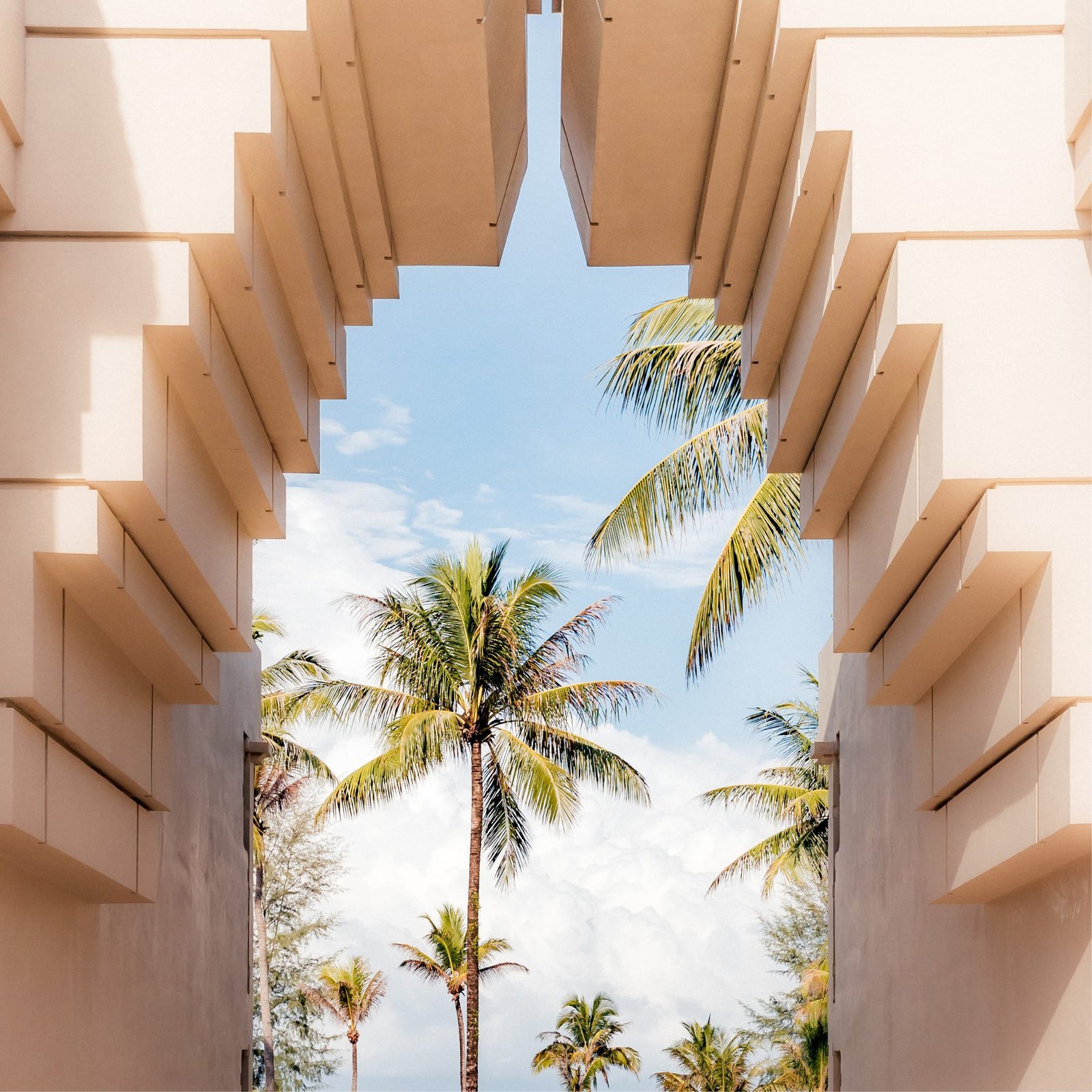 Devasom Khao Lak Beach Resort & Villas, vibe