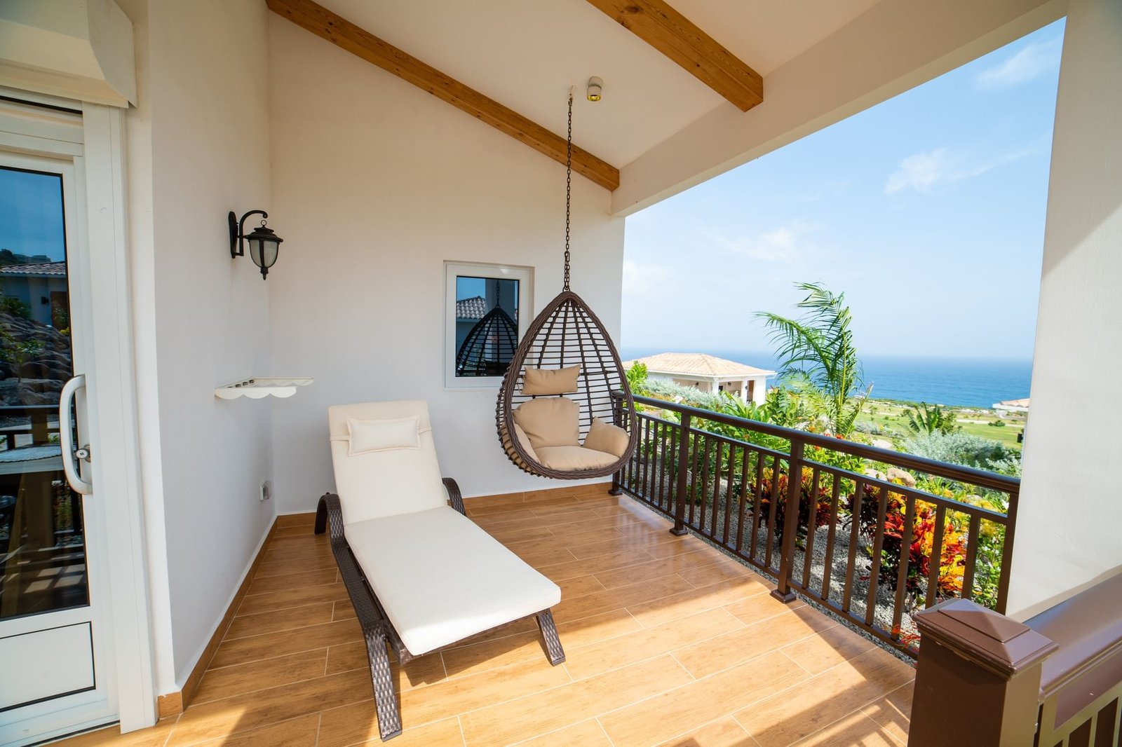 Golden Rock Dive & Nature Resort, rooms