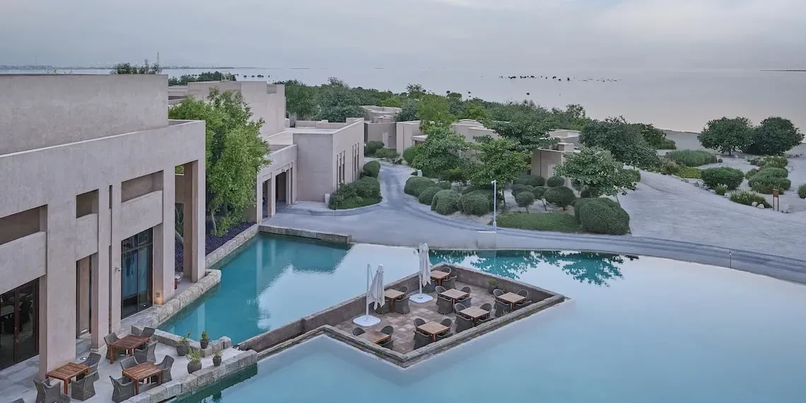 Zulal Wellness Resort by Chiva-Som, eat & drink
