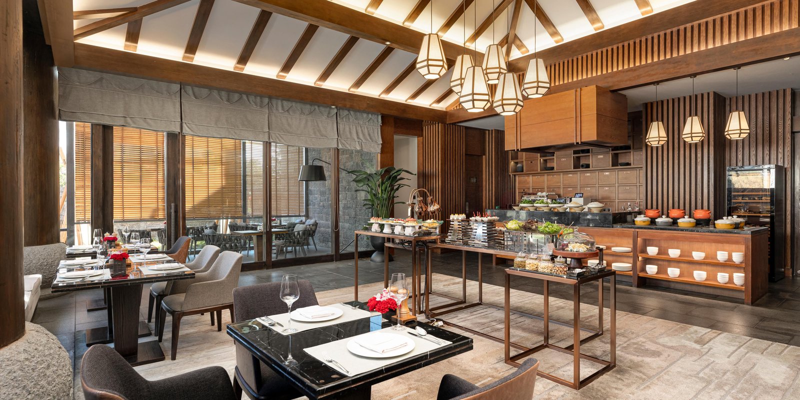 InterContinental Lijiang Ancient Town Resort, 7 colors chinese restaurant