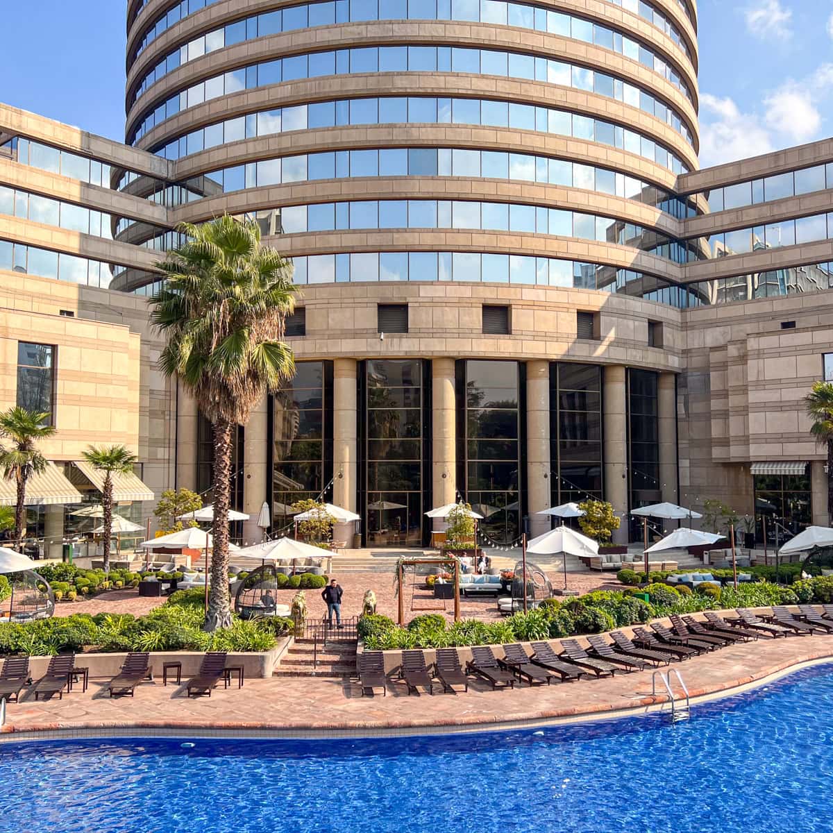Mandarin Oriental, Santiago, how it began