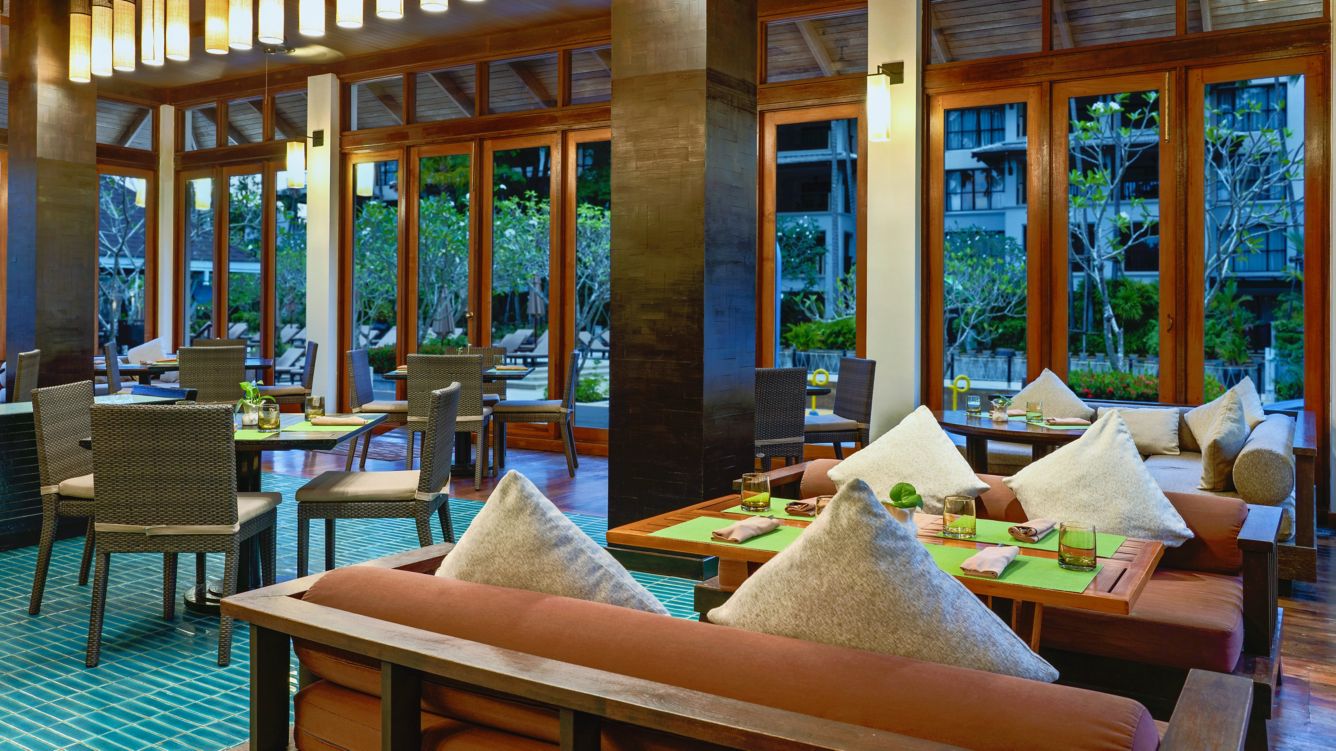 Marriott's Mai Khao Resort — eat & drink