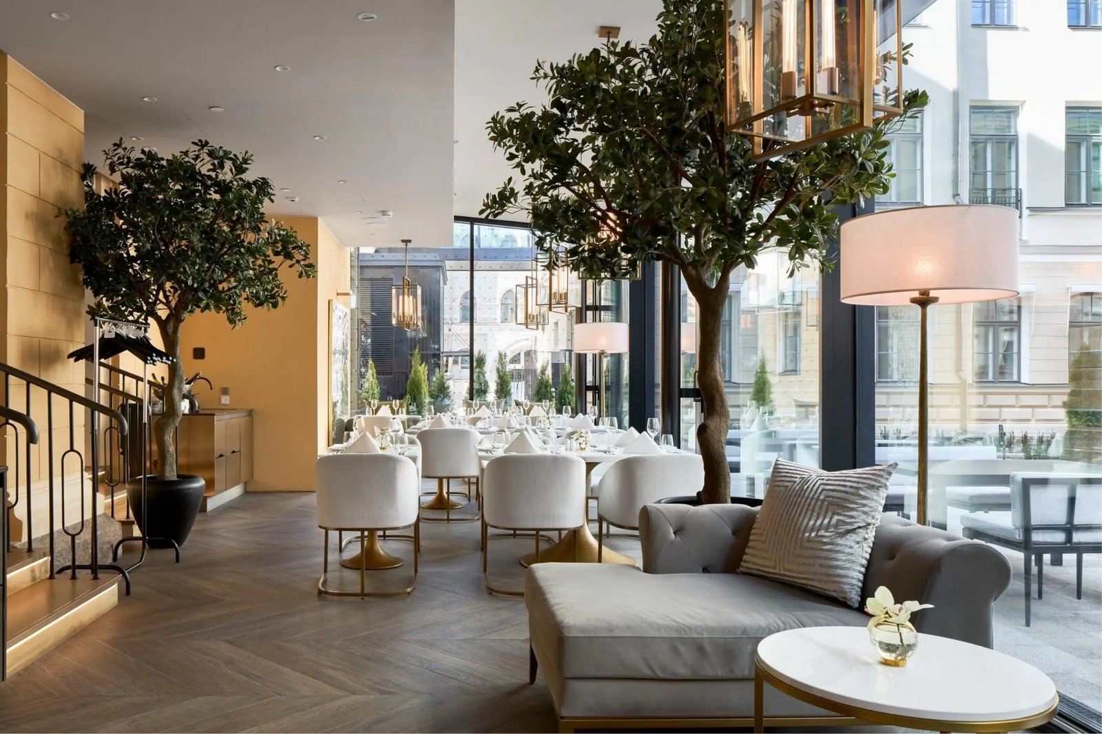 Waldorf Astoria Helsinki, at the table