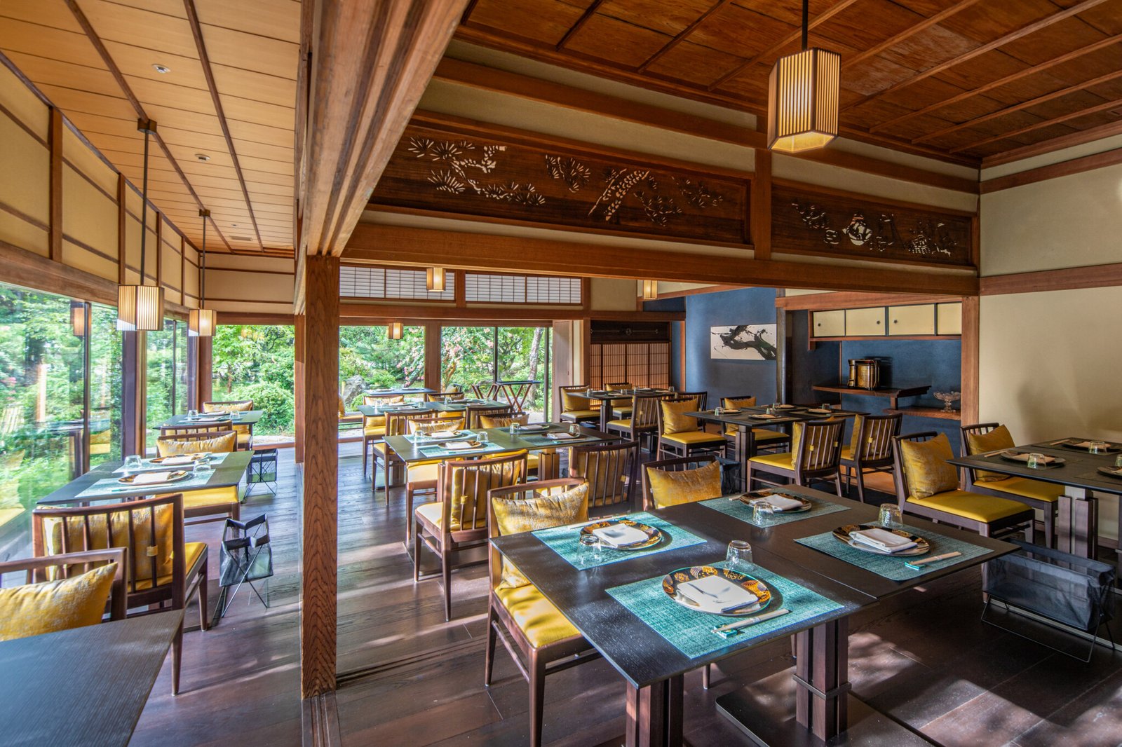 Shisui, a Luxury Collection Hotel, Nara, at the table