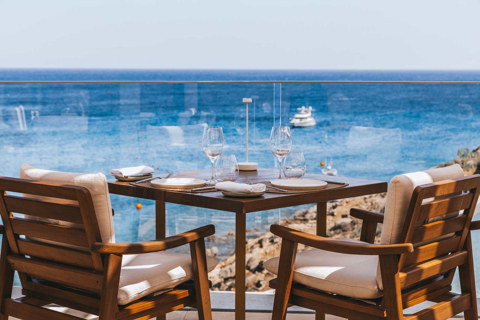 Cali Mykonos, eat & drink