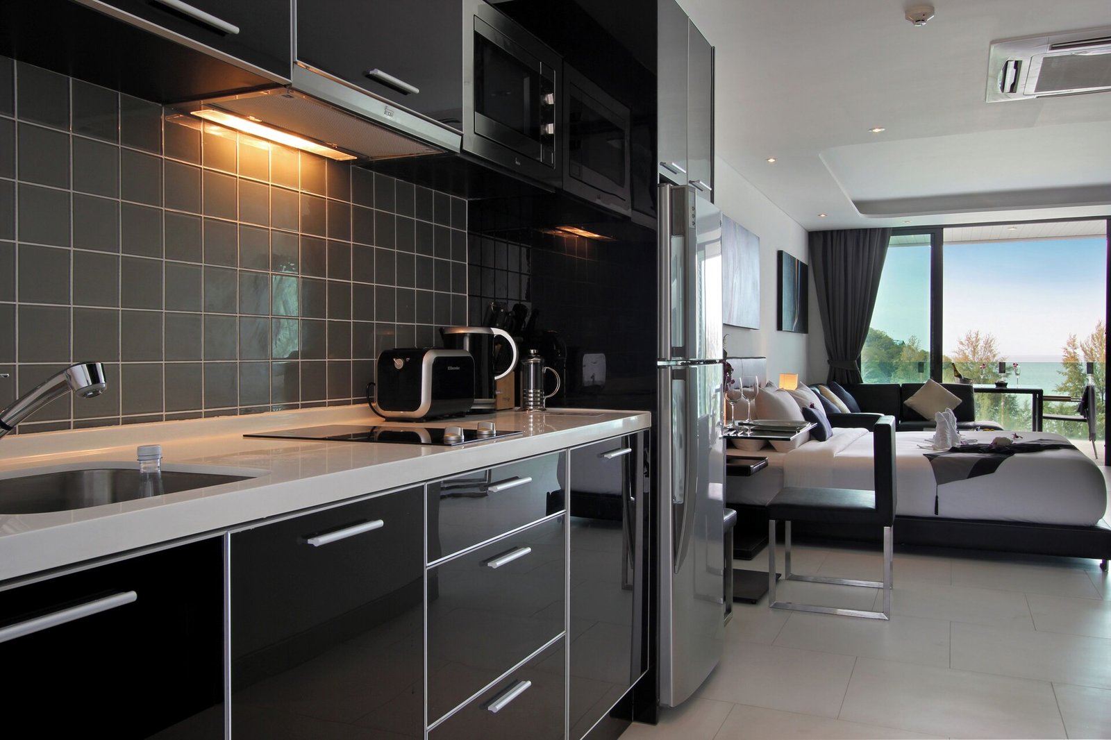 Let's Phuket Twin Sands Resort & Spa — vibe