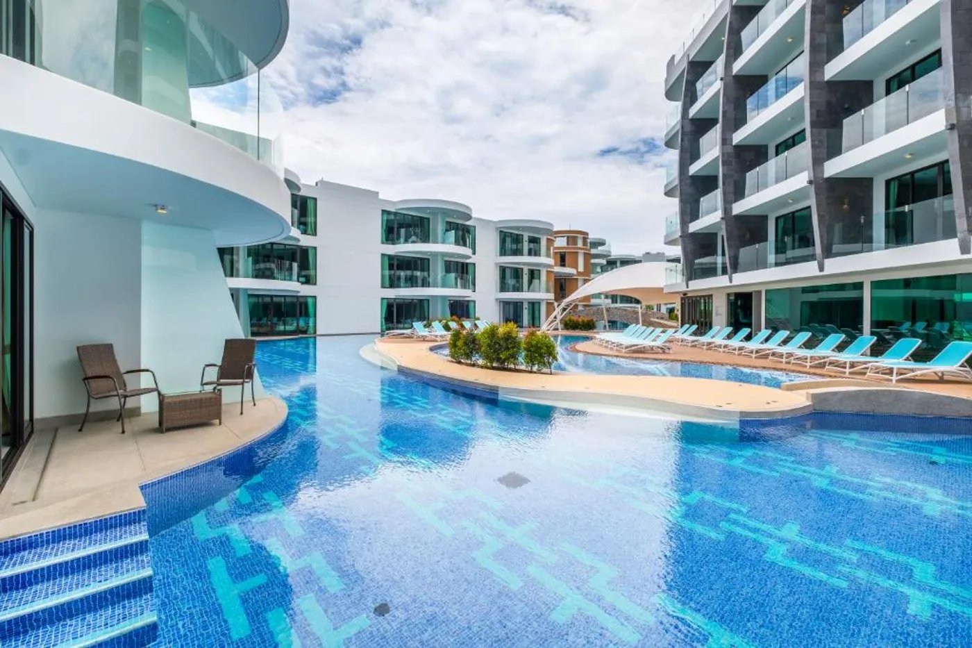 Let's Phuket Twin Sands Resort & Spa, the pool