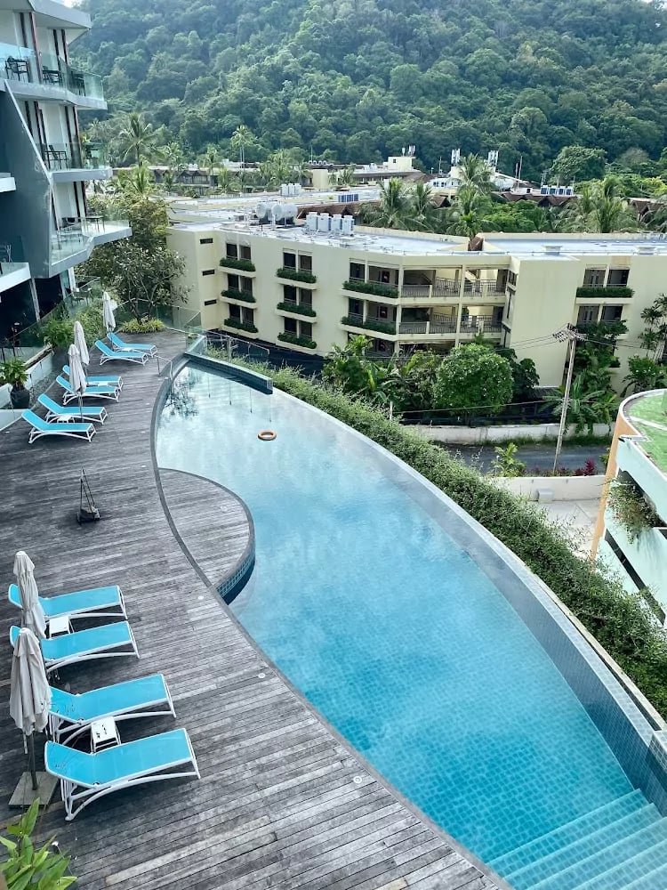 Let's Phuket Twin Sands Resort & Spa