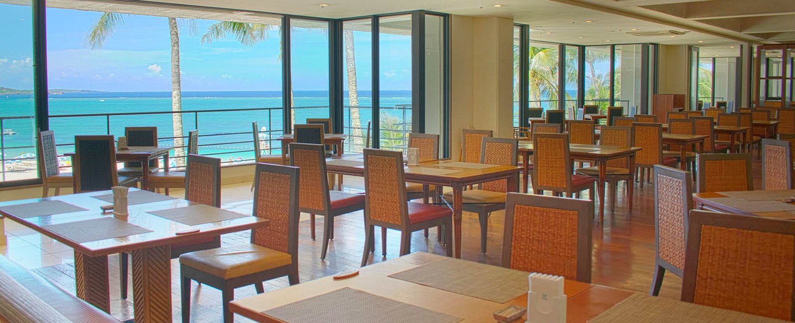 Moon Beach Museum Resort