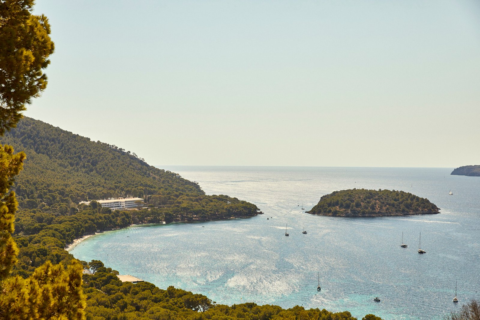 Four Seasons Resort Mallorca at Formentor, vibe