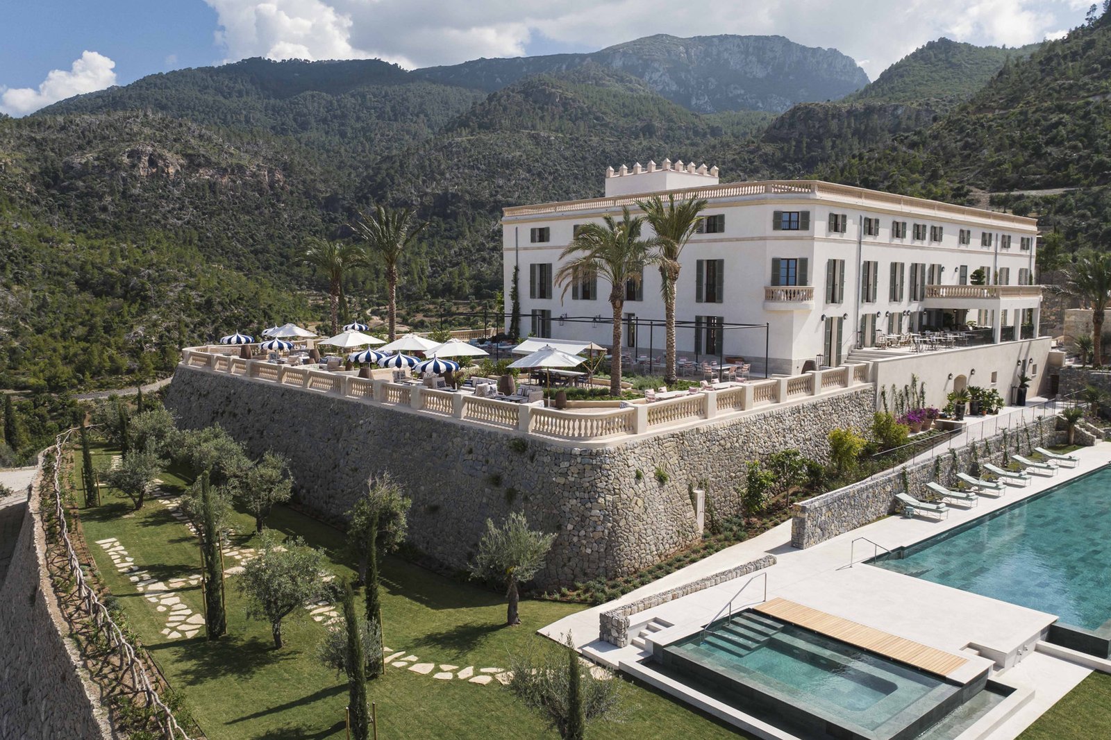 Son Bunyola Hotel & Villas, backstory