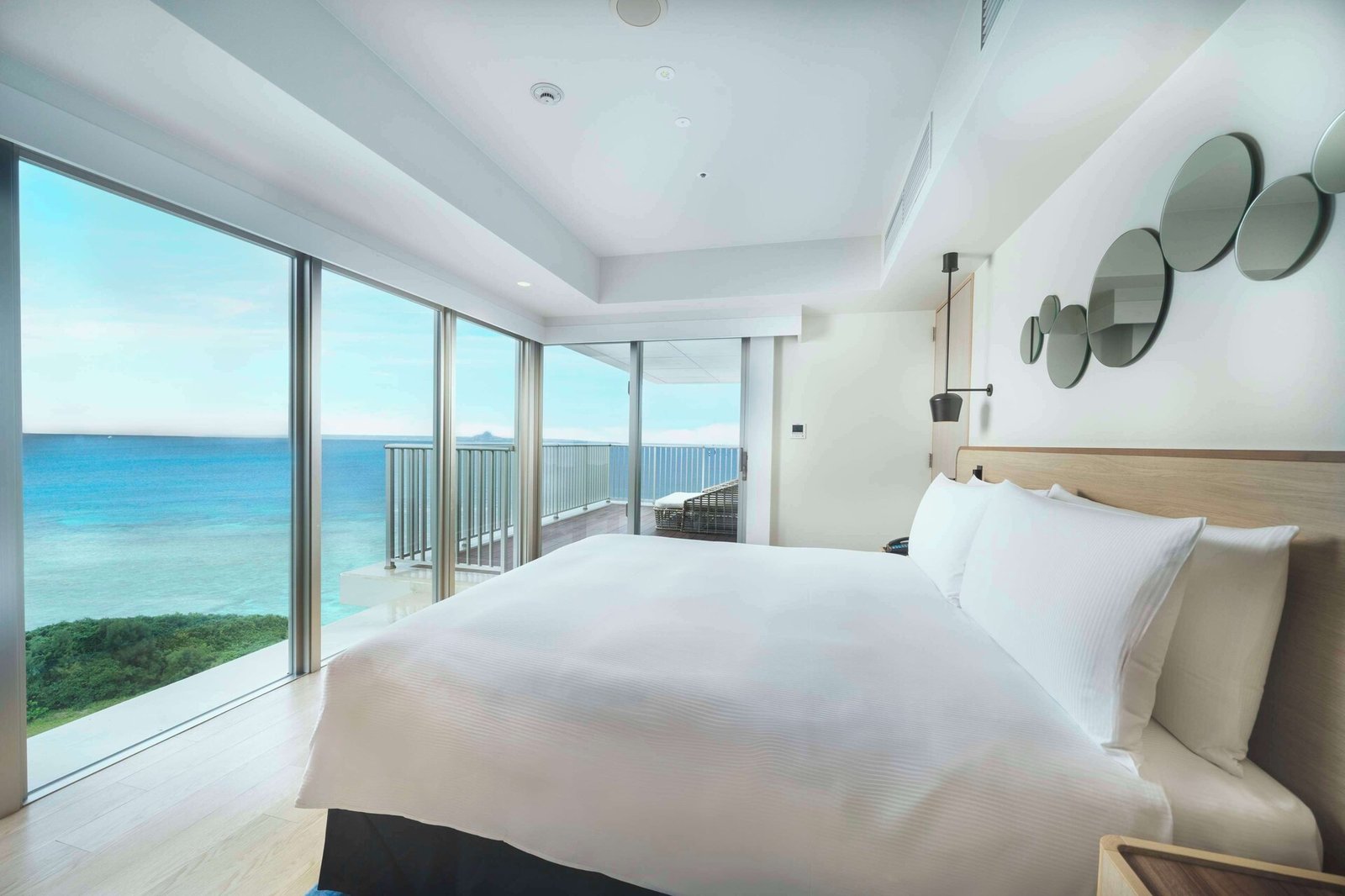 Hilton Okinawa Sesoko Resort — vibe