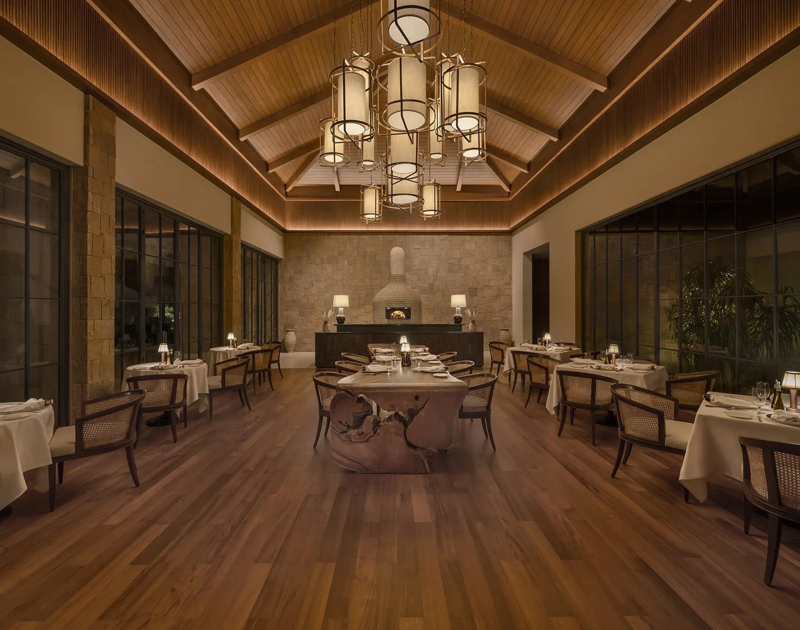 The Oberoi Vindhyavilas, eat & drink