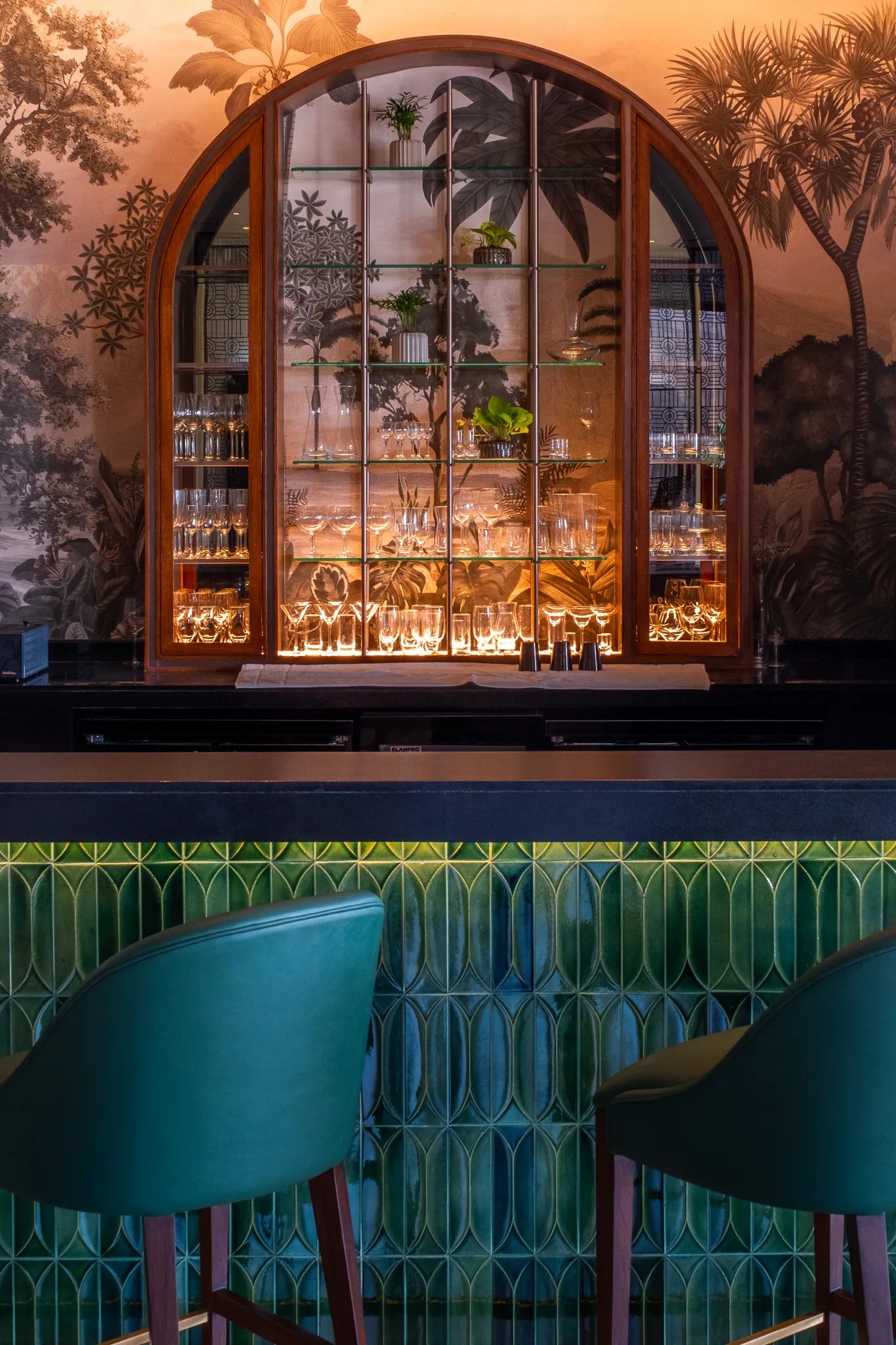 The Oberoi Vindhyavilas, eat & drink