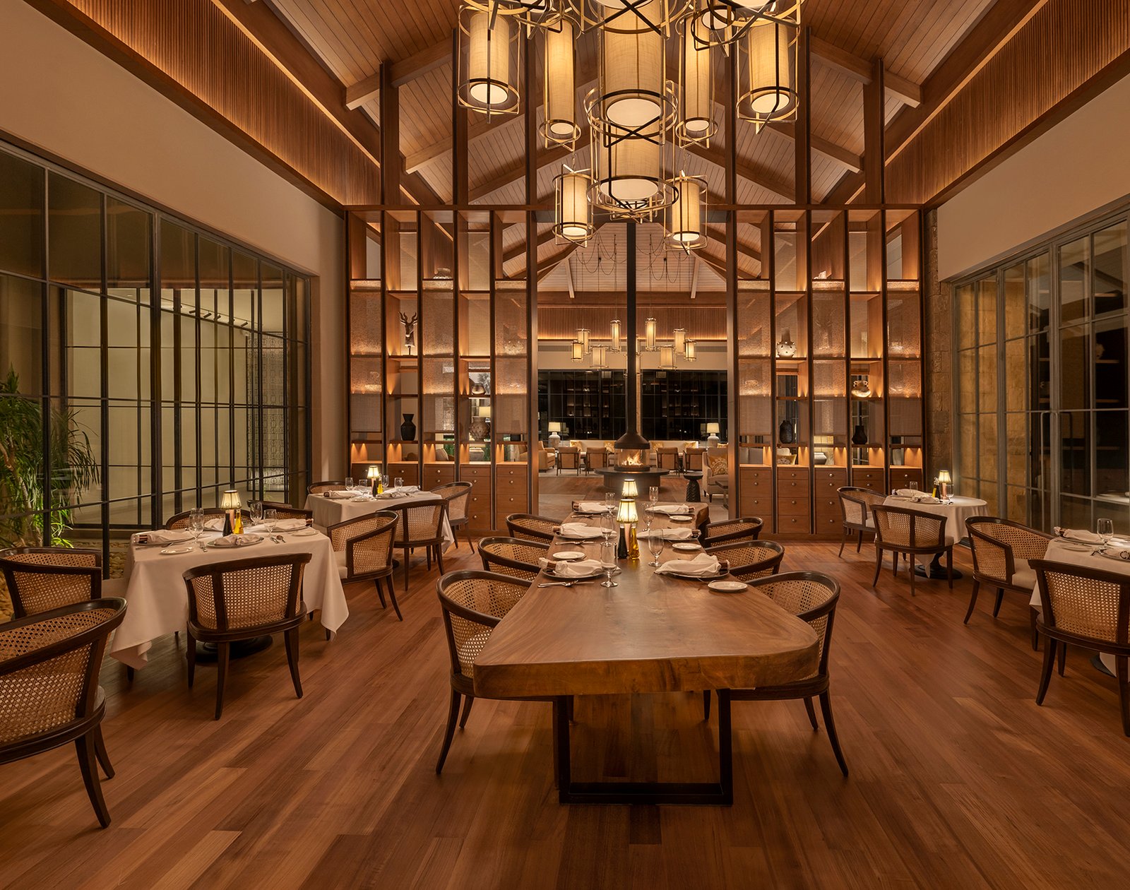 The Oberoi Vindhyavilas, eat & drink