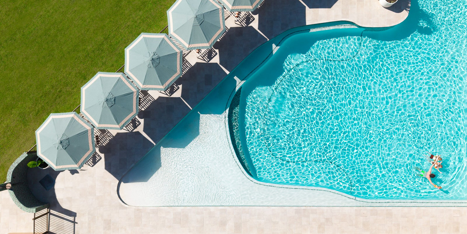 The Sundays, the pool