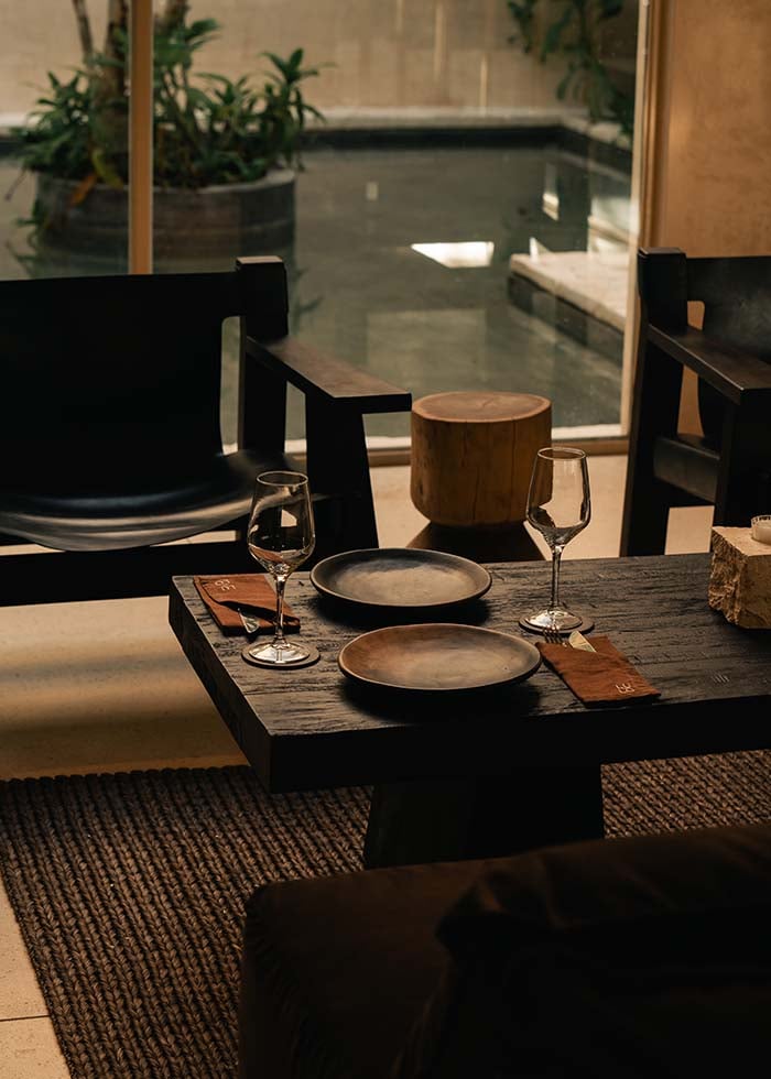 NABOA Hotel, eat & drink