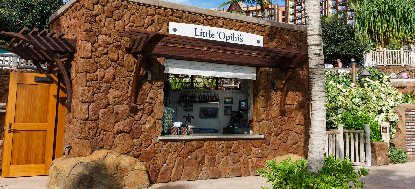 Aulani, A Disney Resort & Spa — eat & drink
