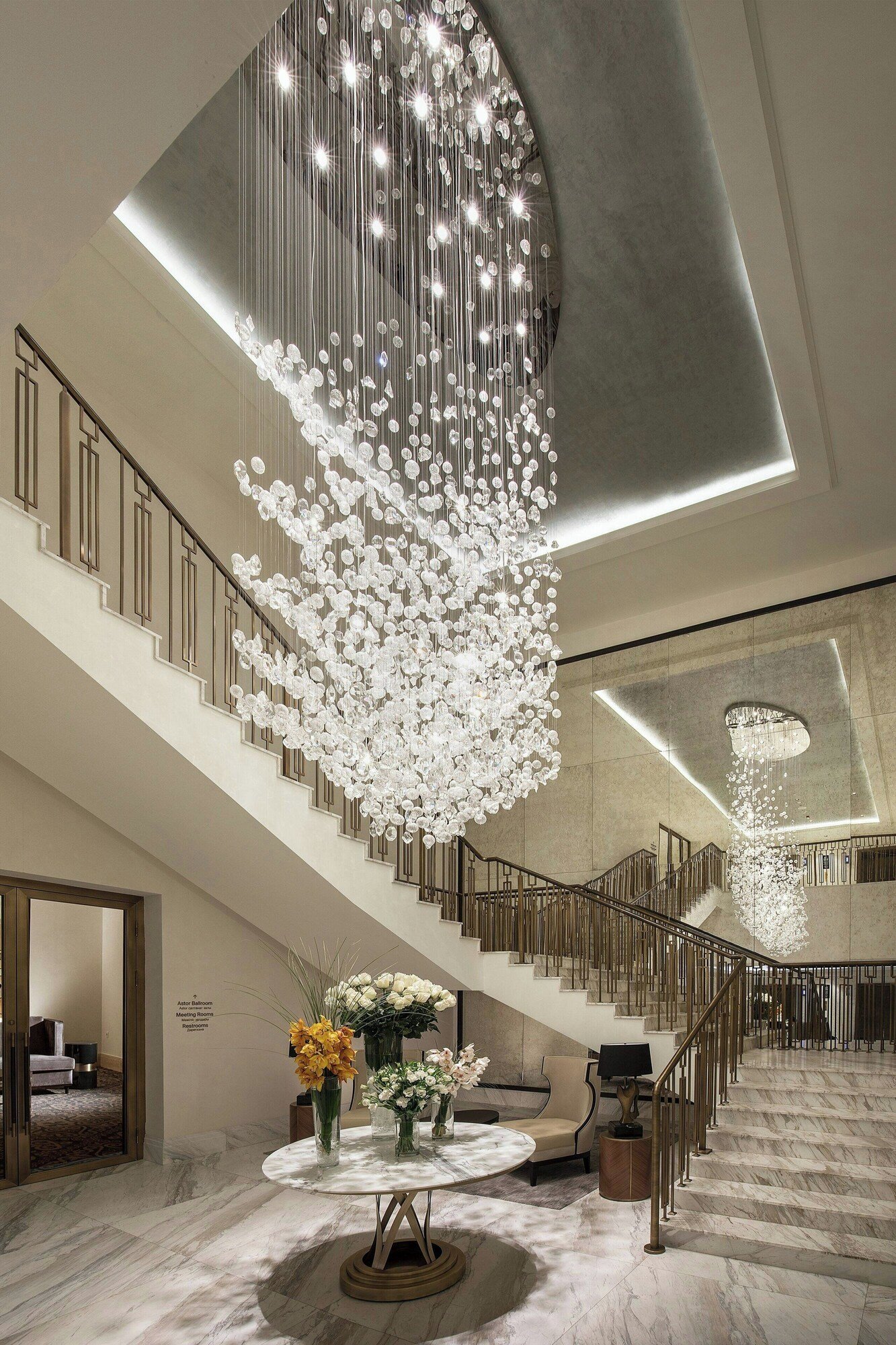 The St. Regis Astana, vibe