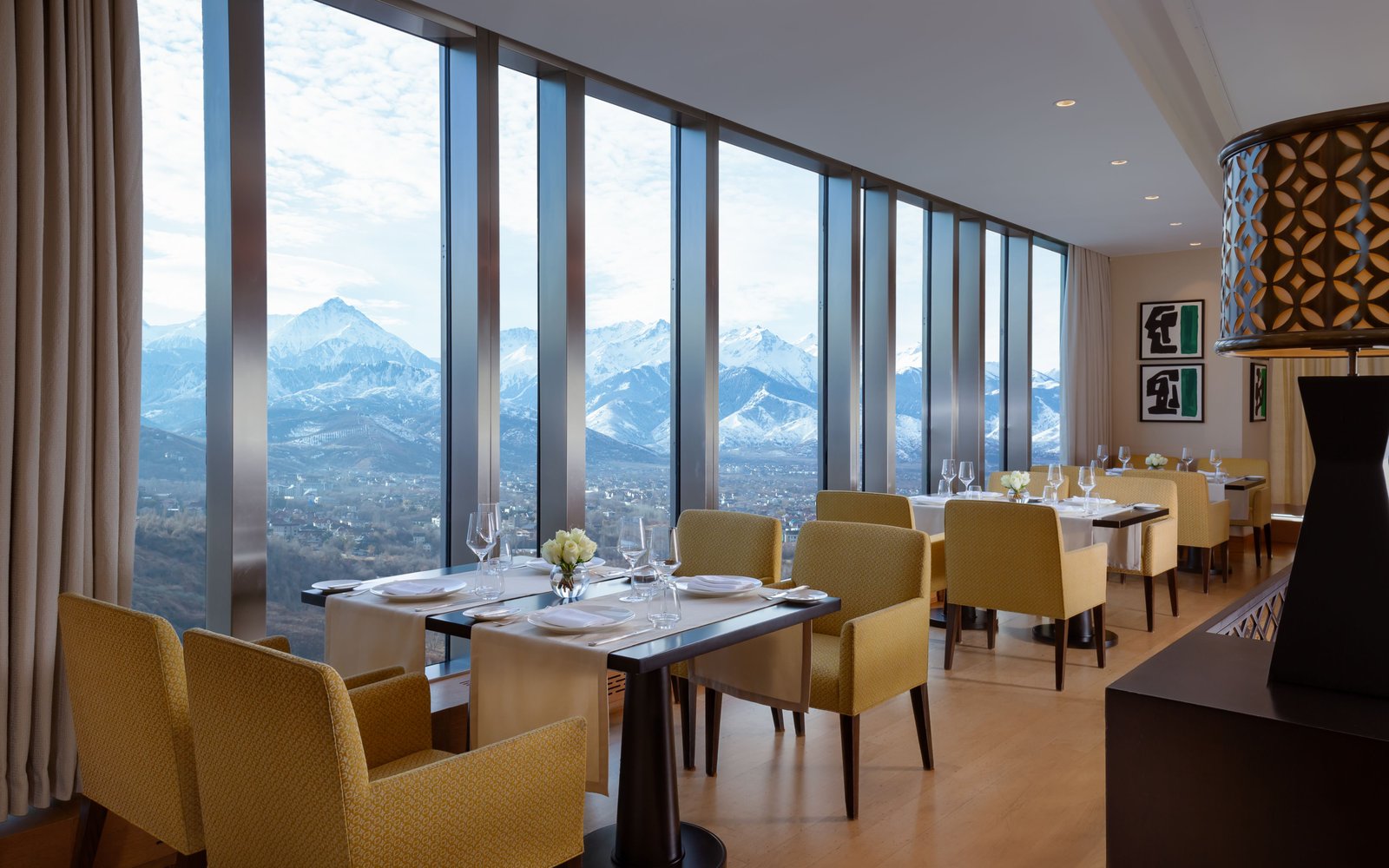 The Ritz-Carlton, Almaty, eat & drink