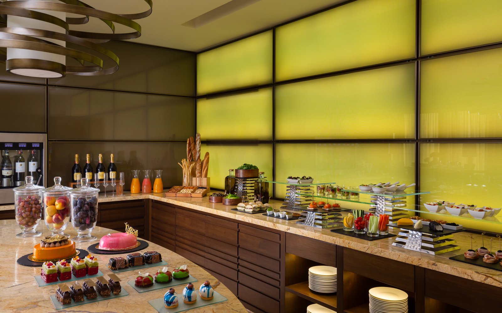 The Ritz-Carlton, Almaty, eat & drink