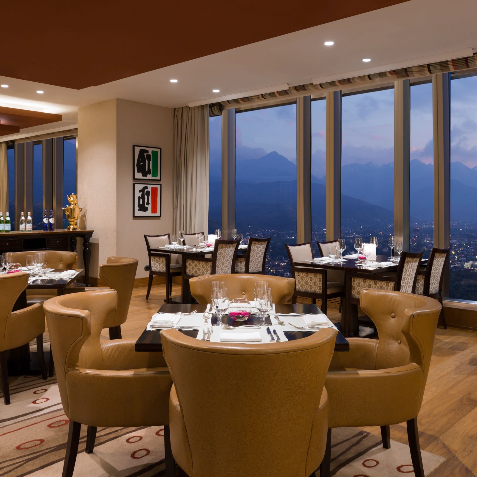 The Ritz-Carlton, Almaty, eat & drink