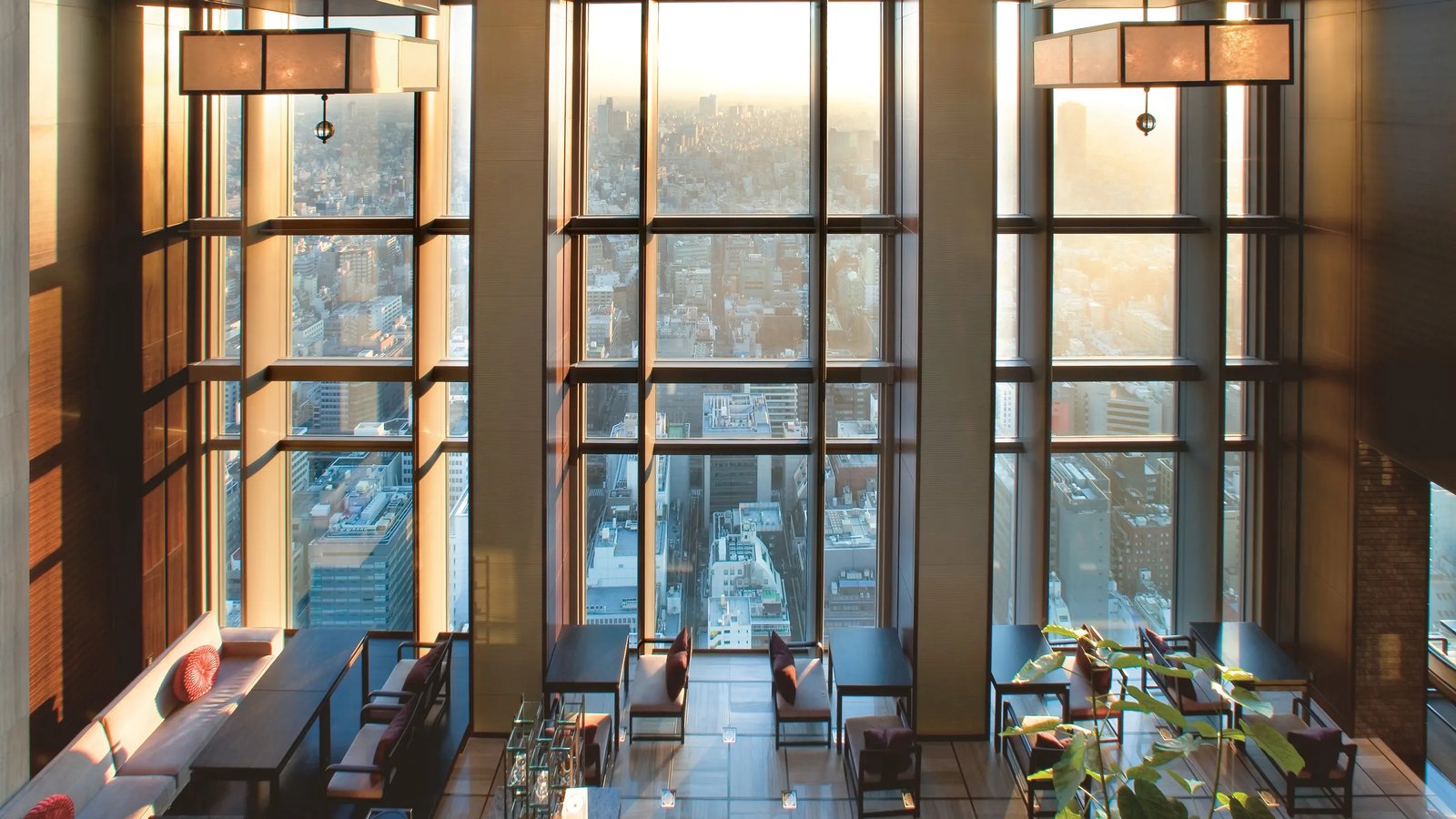 Mandarin Oriental Tokyo — vibe