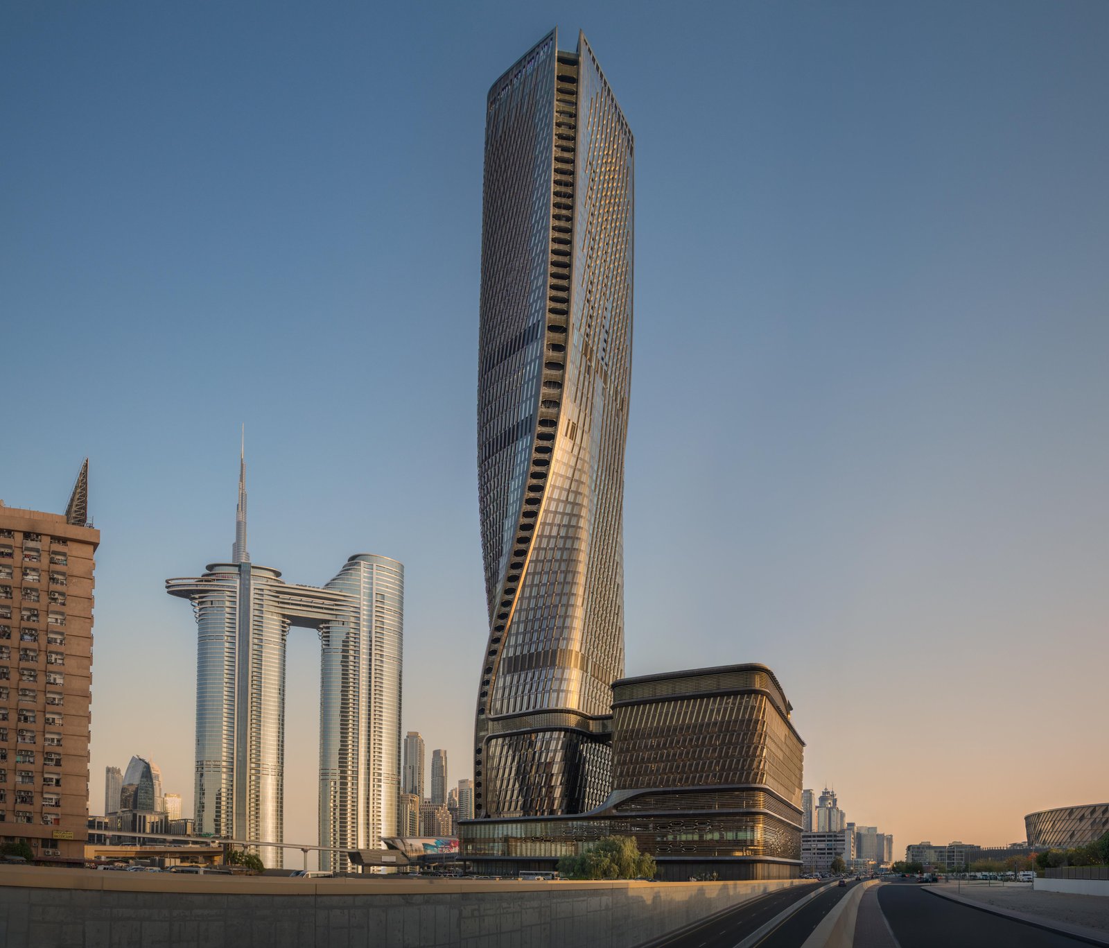 Mandarin Oriental Downtown, Dubai, backstory