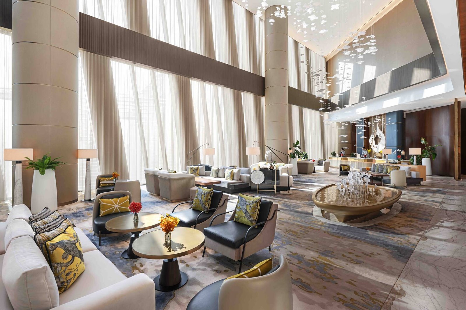 Mandarin Oriental Downtown, Dubai, vibe