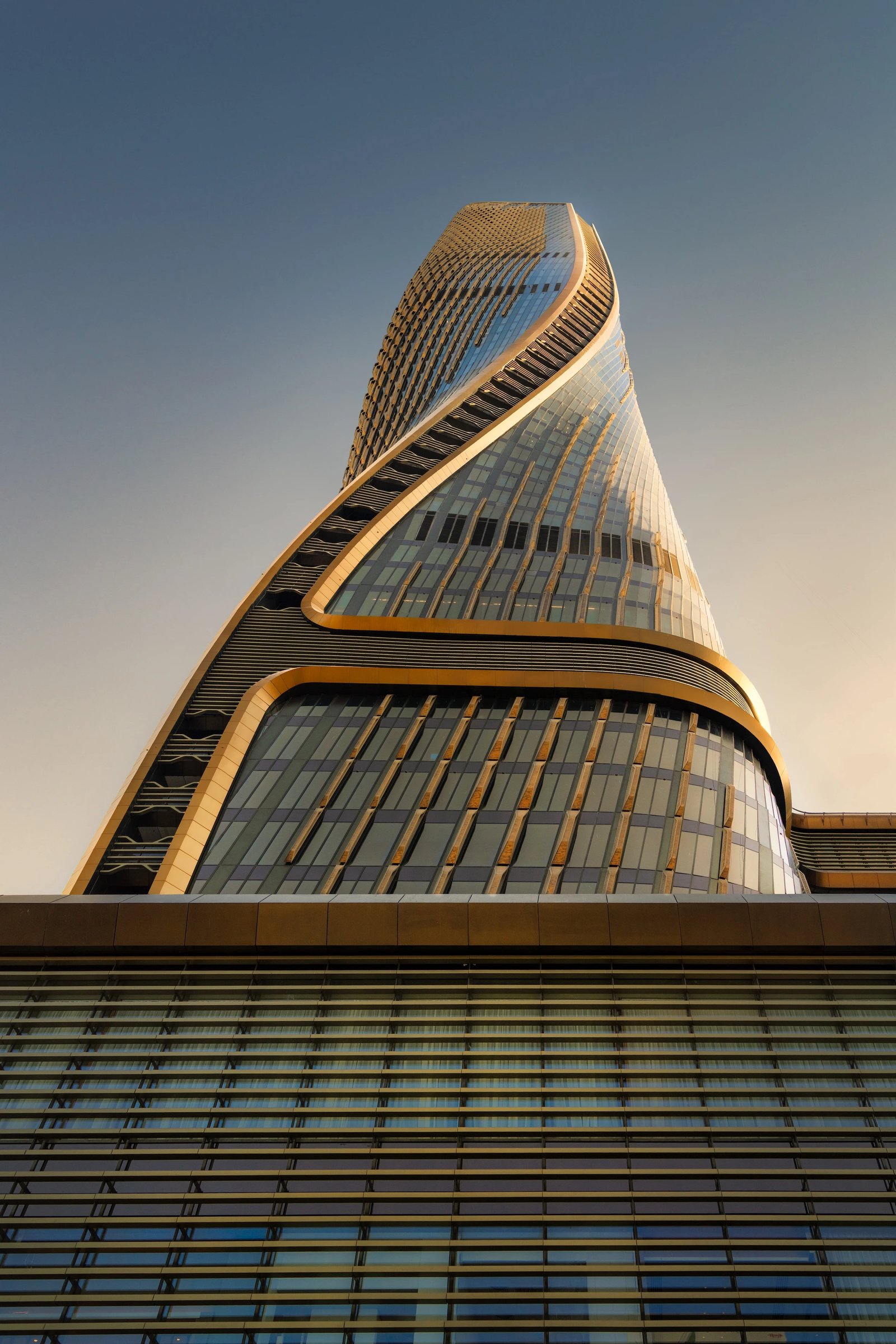 Mandarin Oriental Downtown, Dubai, backstory