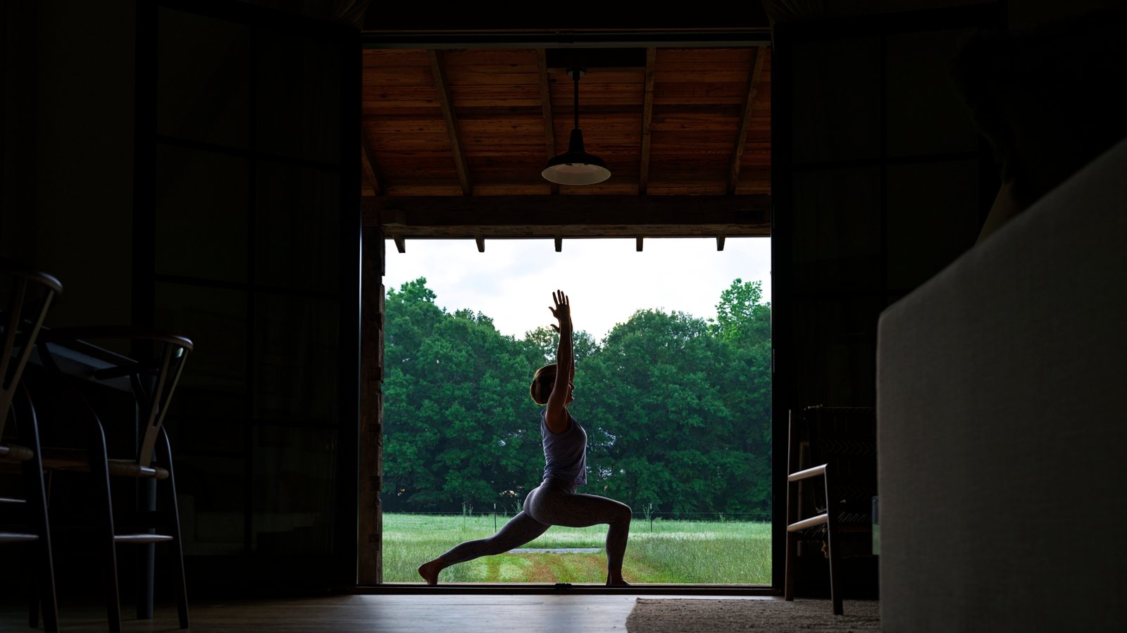 World of Quercus, yoga in the barn