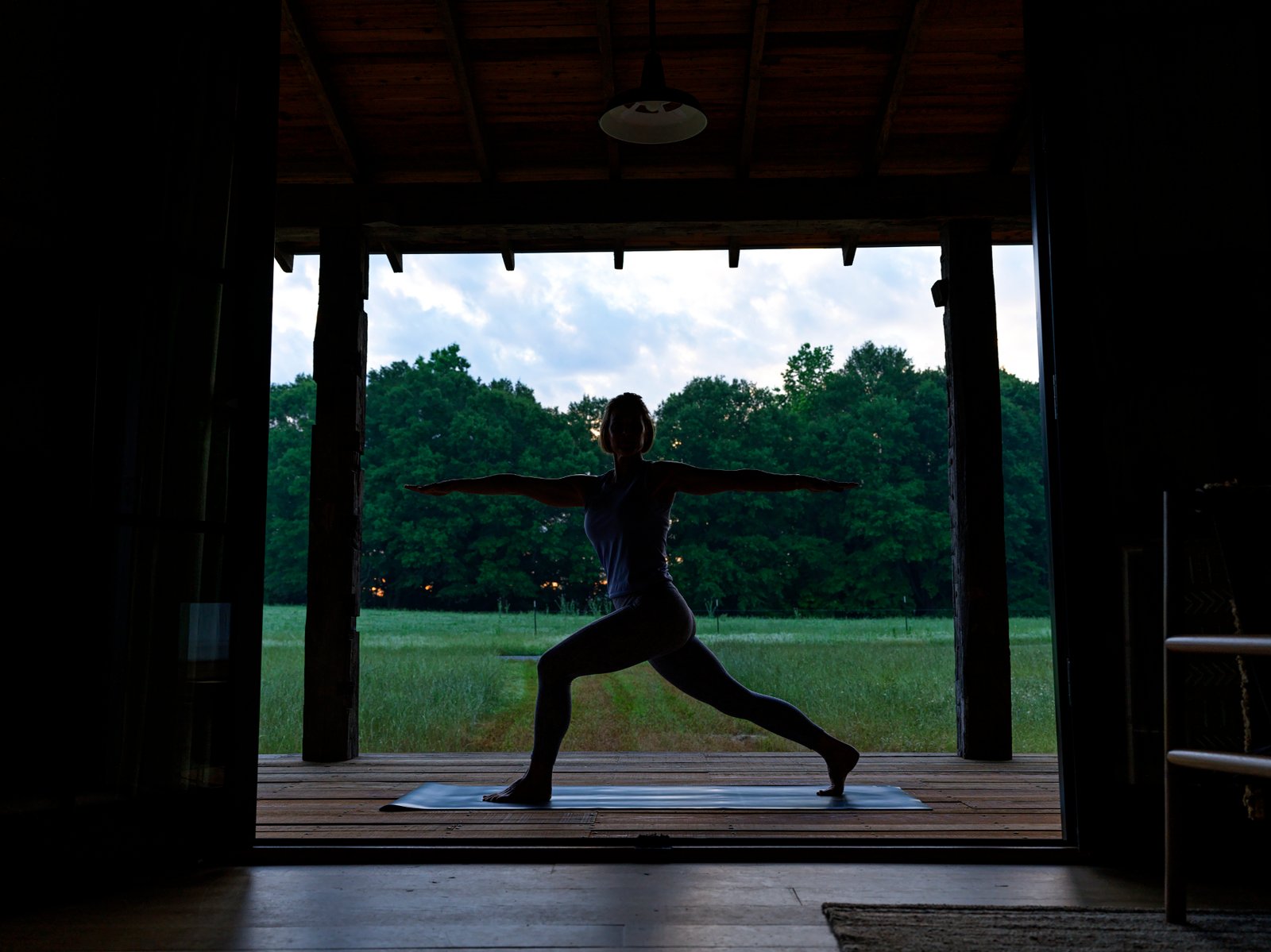 World of Quercus, yoga in the barn