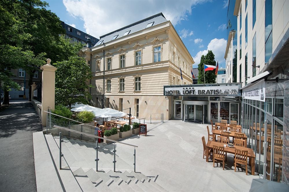 Wilson Palace Bratislava, backstory