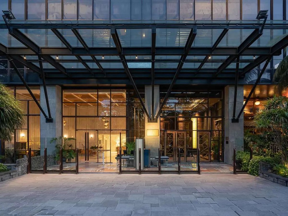 The Orient Jakarta, a Royal Hideaway Hotel, how it began