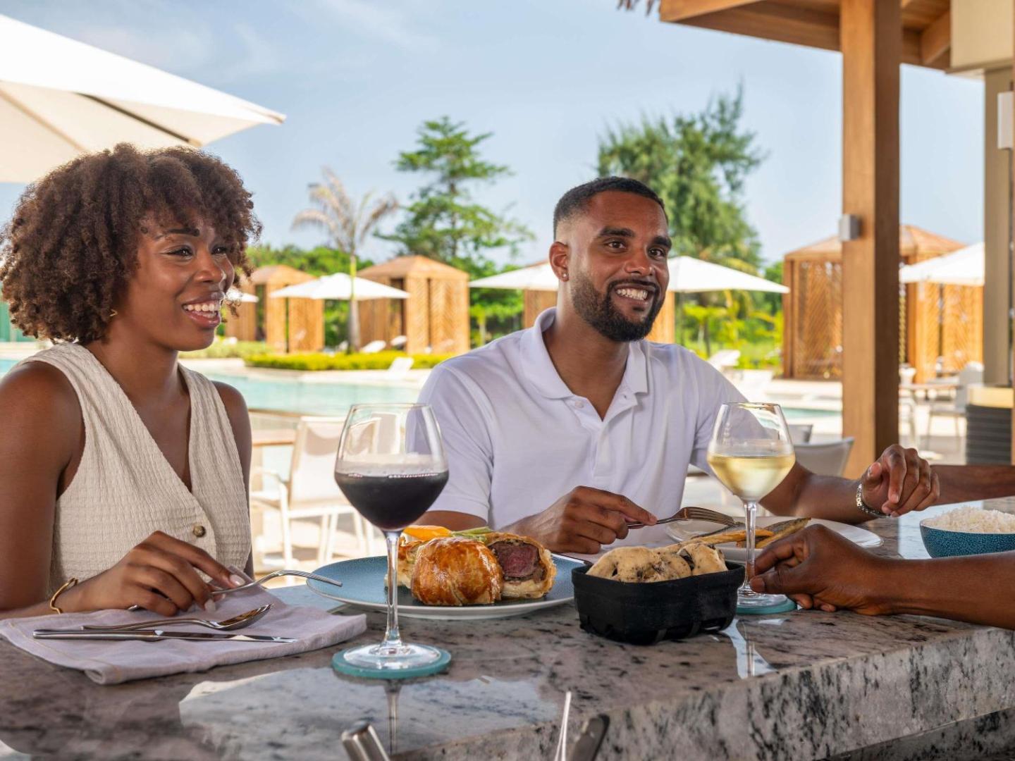 Sofitel Cotonou Marina Hotel & Spa, eat & drink
