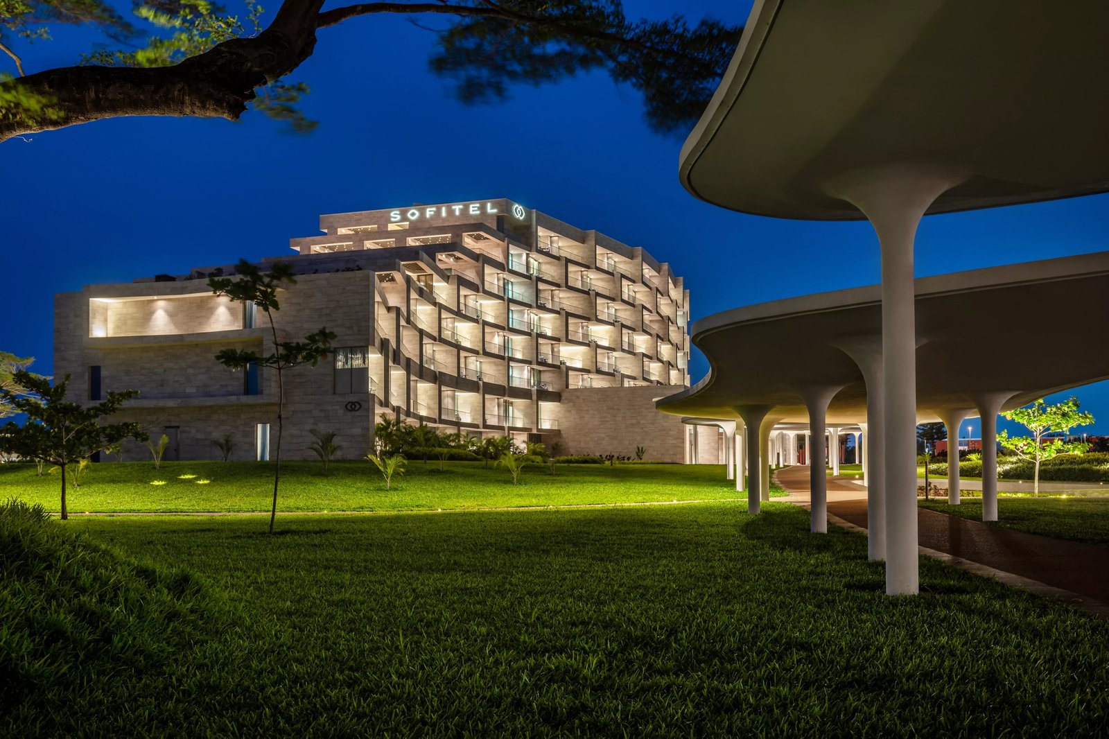 Sofitel Cotonou Marina Hotel & Spa, backstory