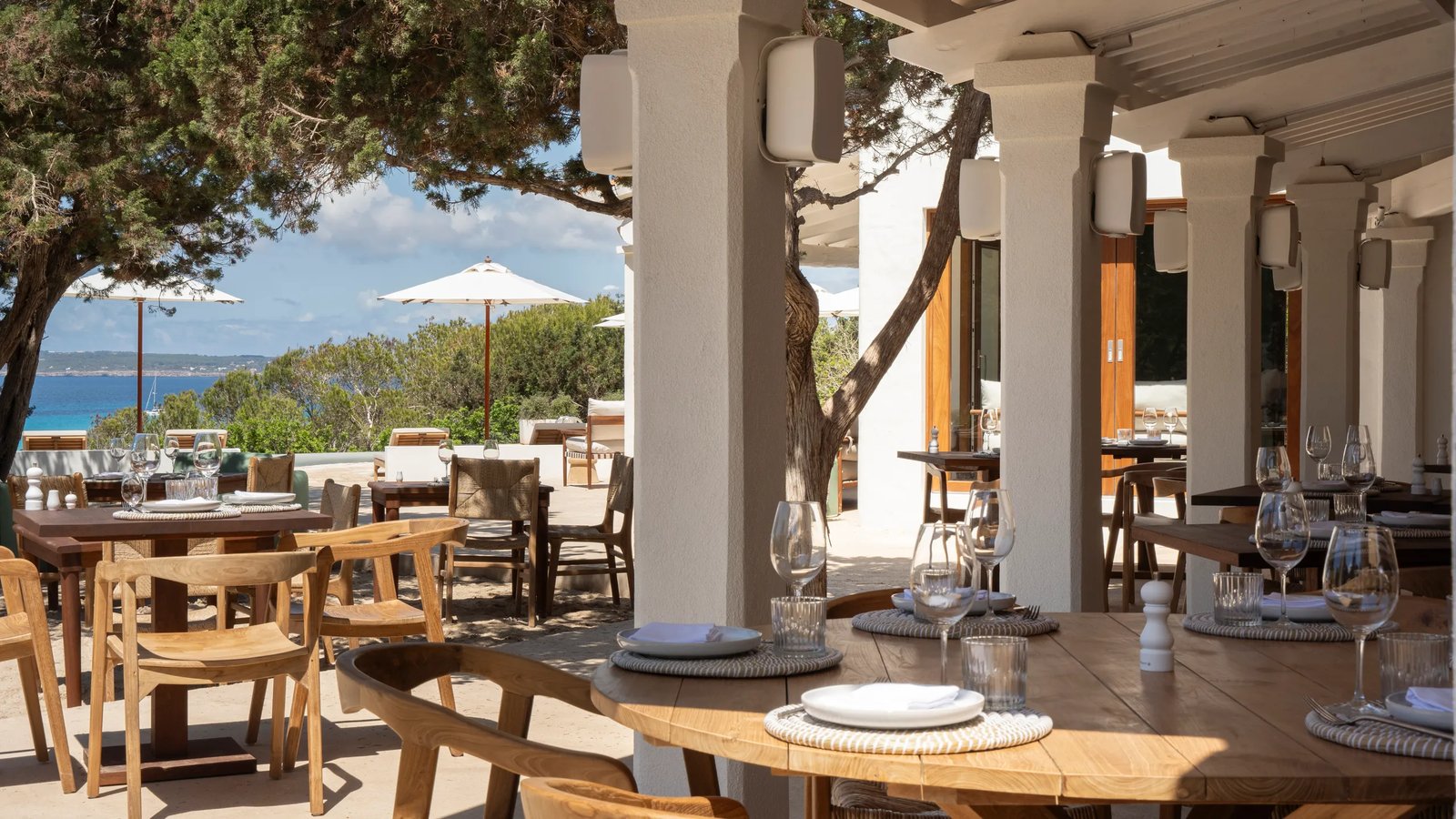 Dunas de Formentera, a Small Luxury Hotel of the World, caliu restaurant and bar