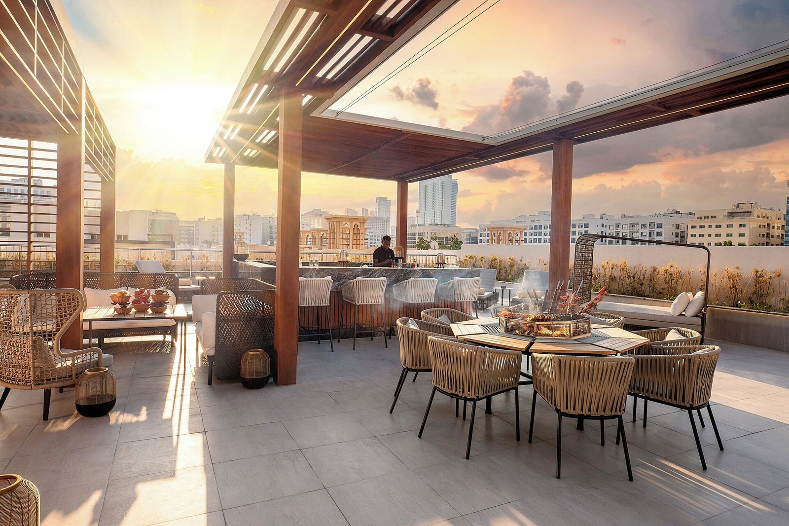 The Biltmore Hotel Villas, eat & drink