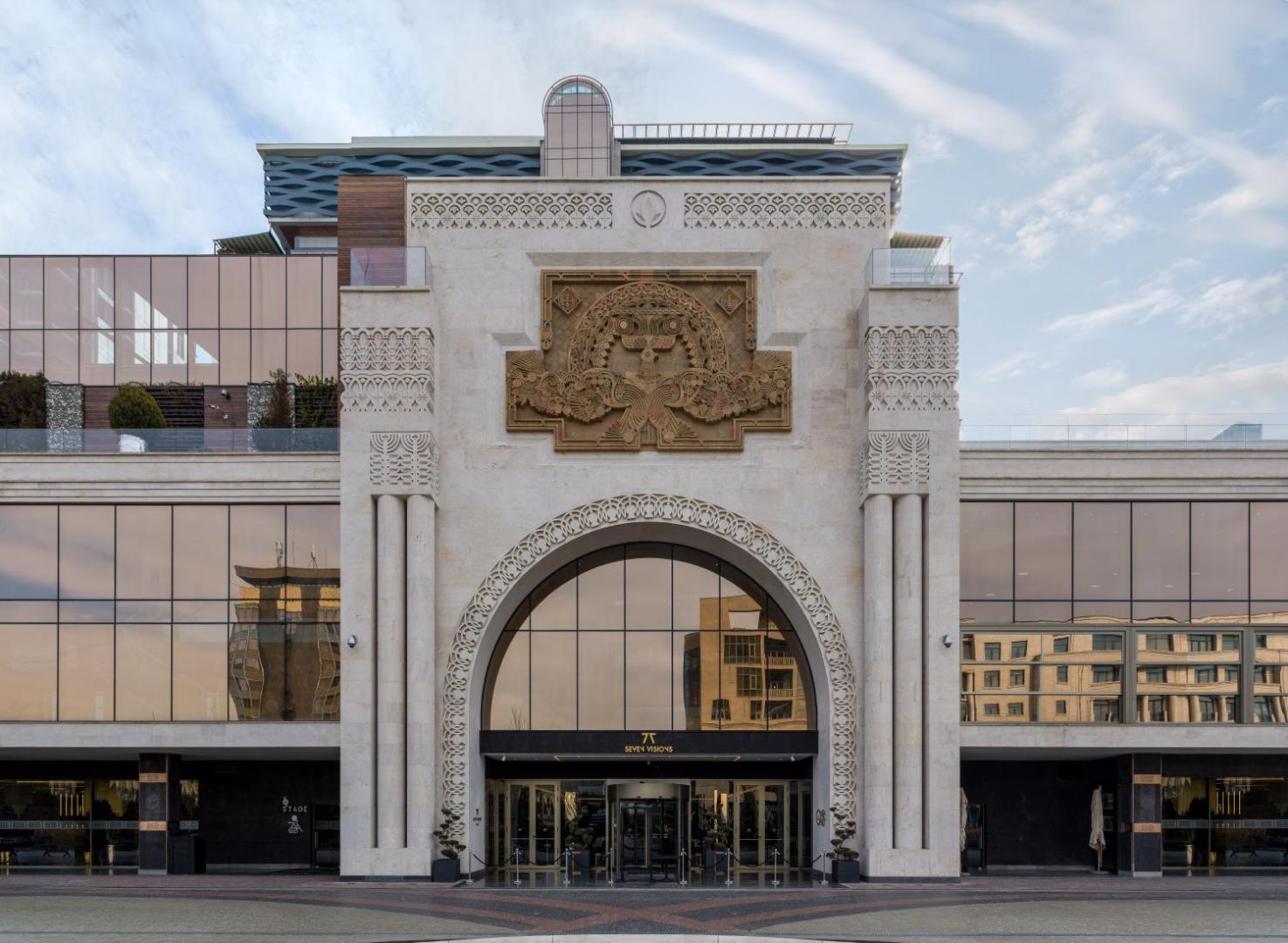 Seven Visions Hotels, how it began