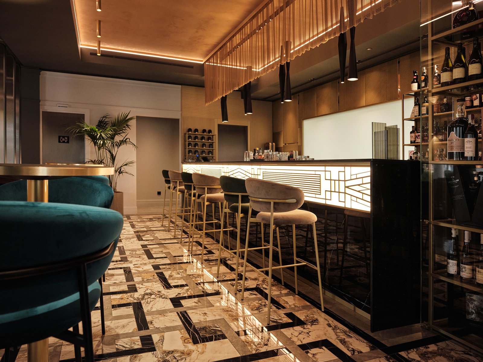 Boutique Hotel Stresa, at the table