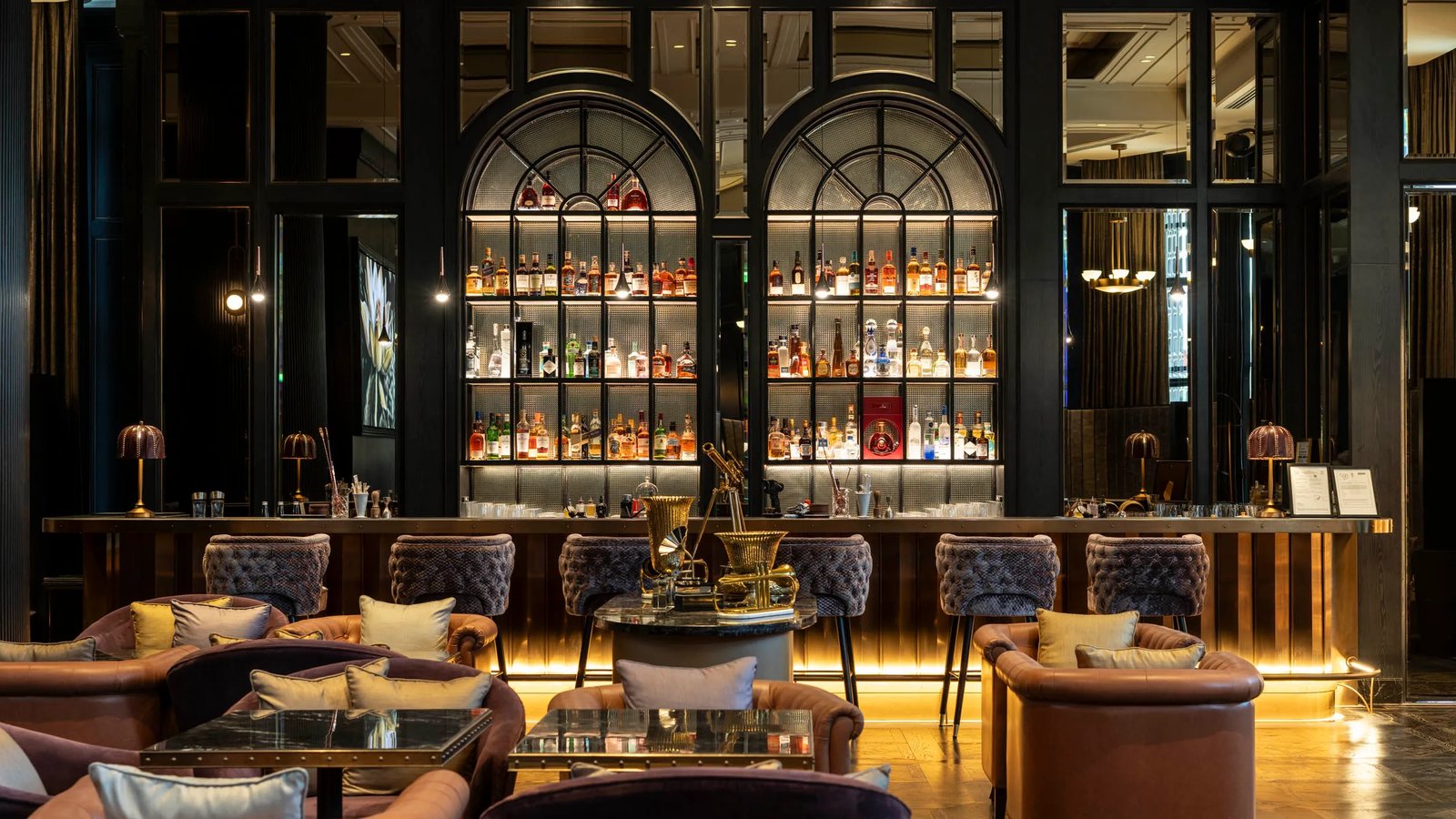 Fairmont Mumbai, eat & drink