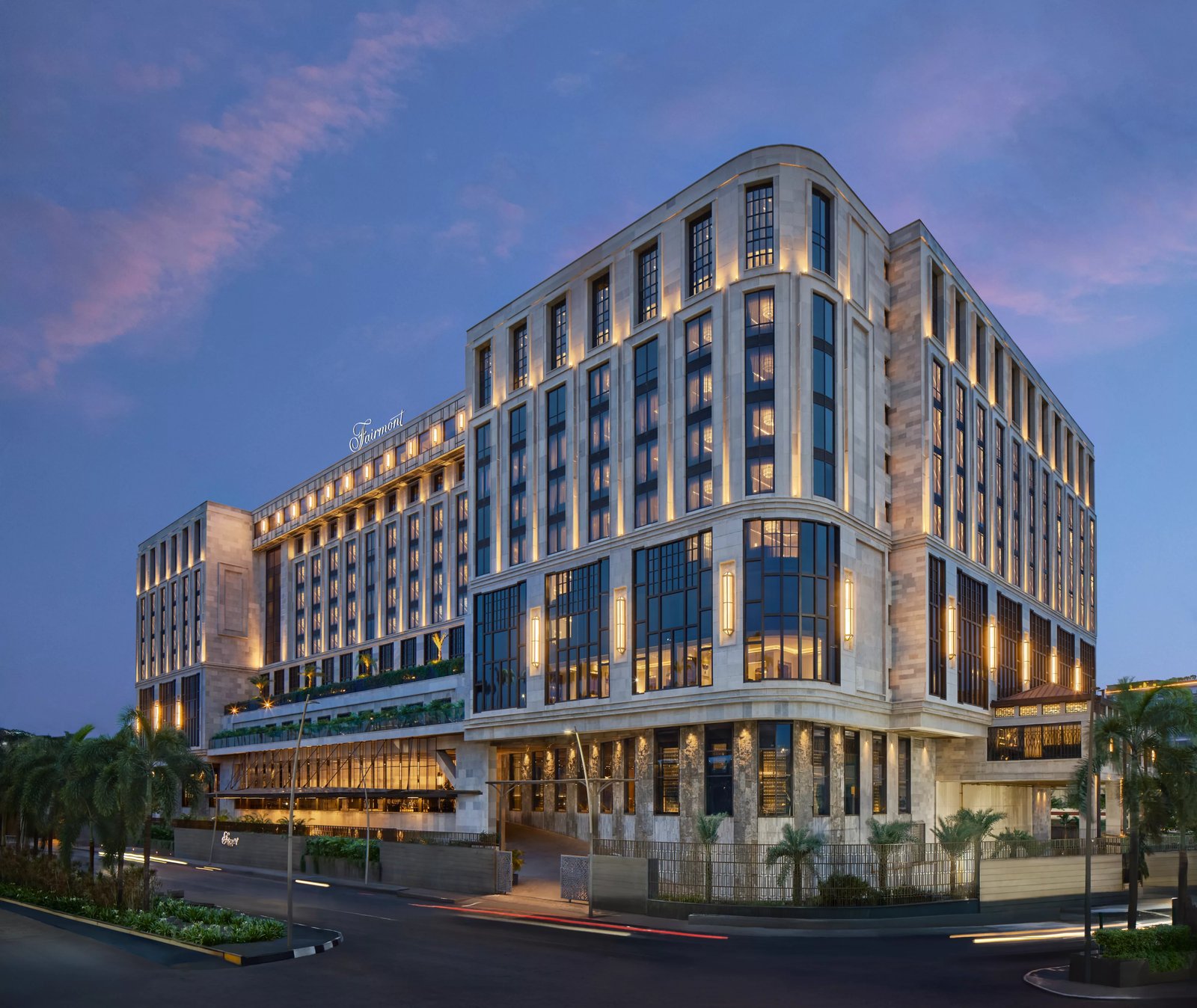 Fairmont Mumbai, backstory