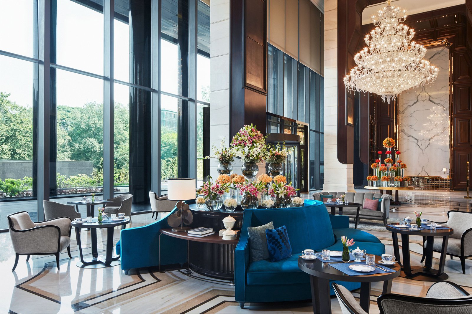 The Ritz-Carlton, Pune, vibe