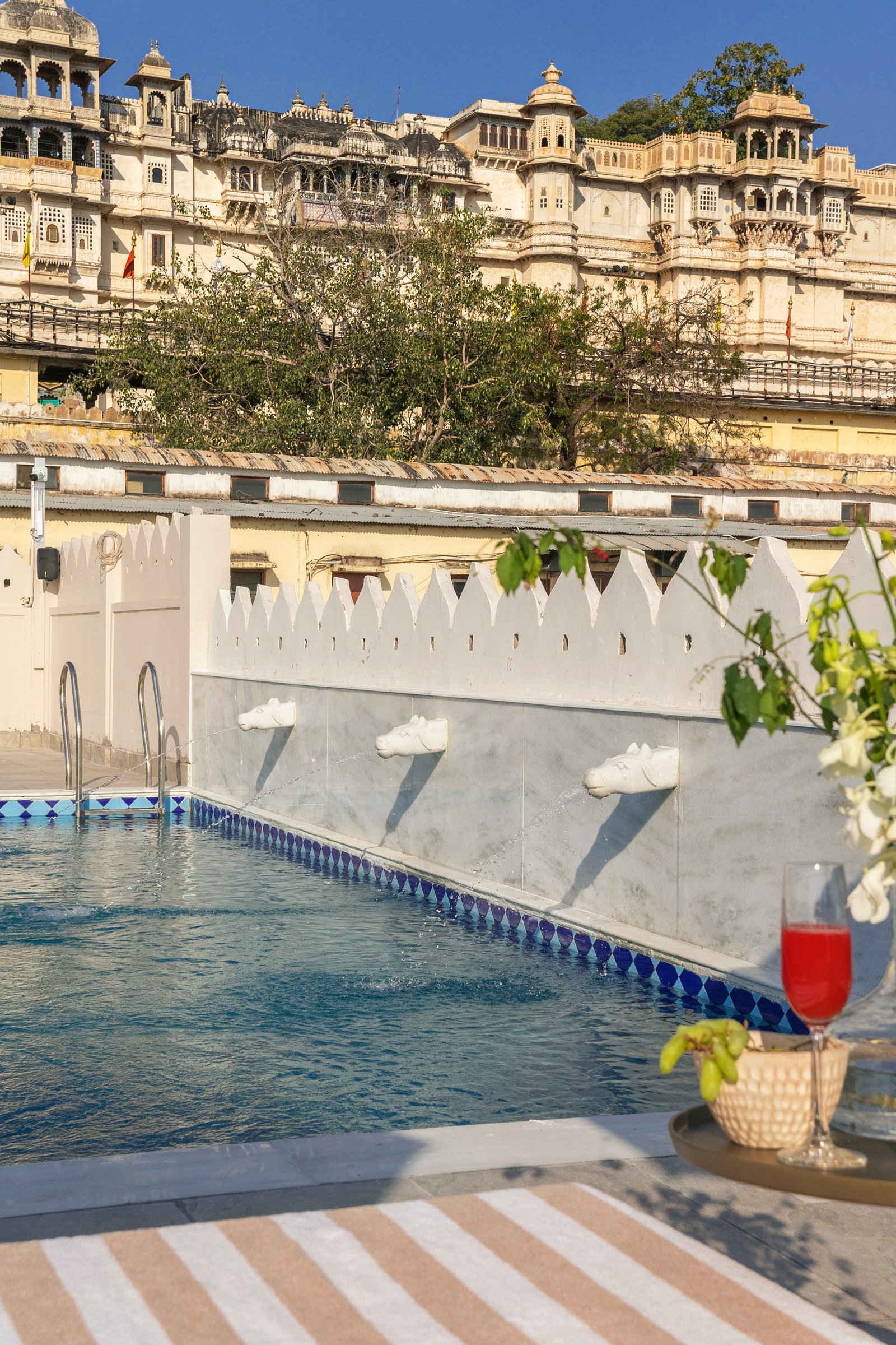 Manuscript-Jhilwara Haveli, the pool