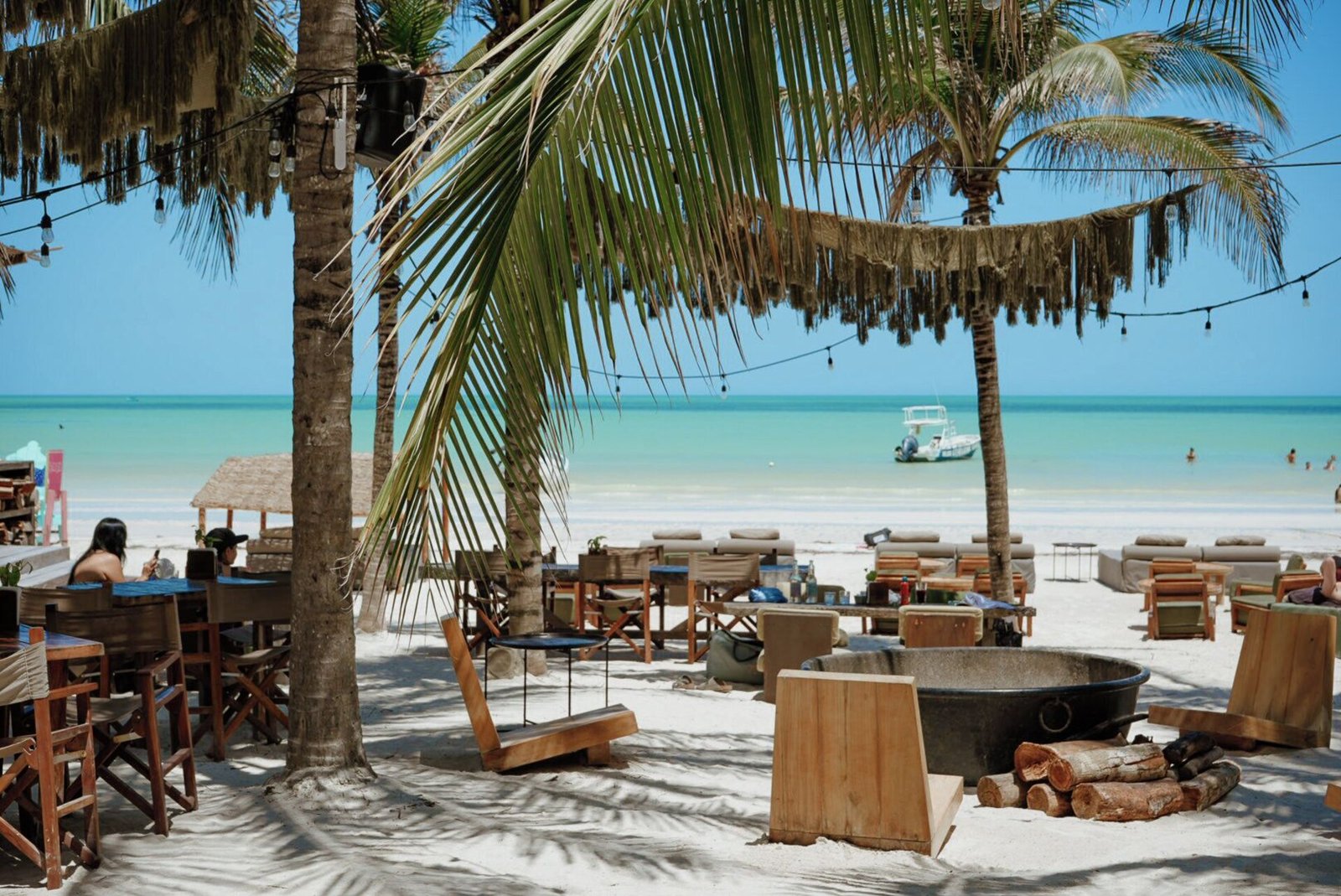 Casa Las Tortugas, mandarina seaside restaurant