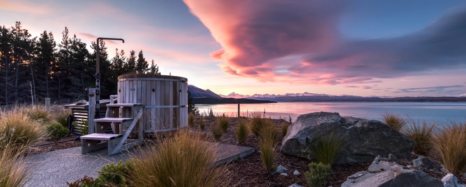 Mount Cook Lakeside Retreat, the spa