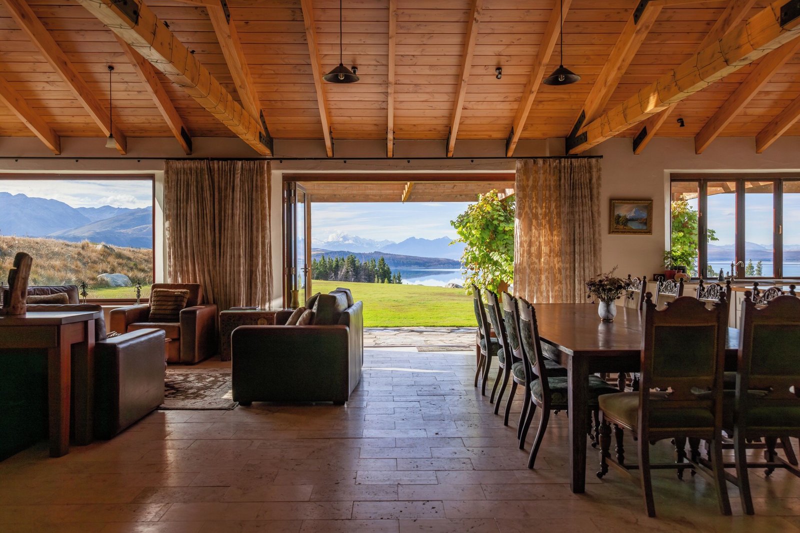 Mount Cook Lakeside Retreat